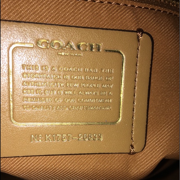 βοΈβοΈβοΈ3X HPβοΈβοΈβοΈ NWT π―% Authentic Coach Quilted Grace Satchel with Rivets - Picture 16 of 16